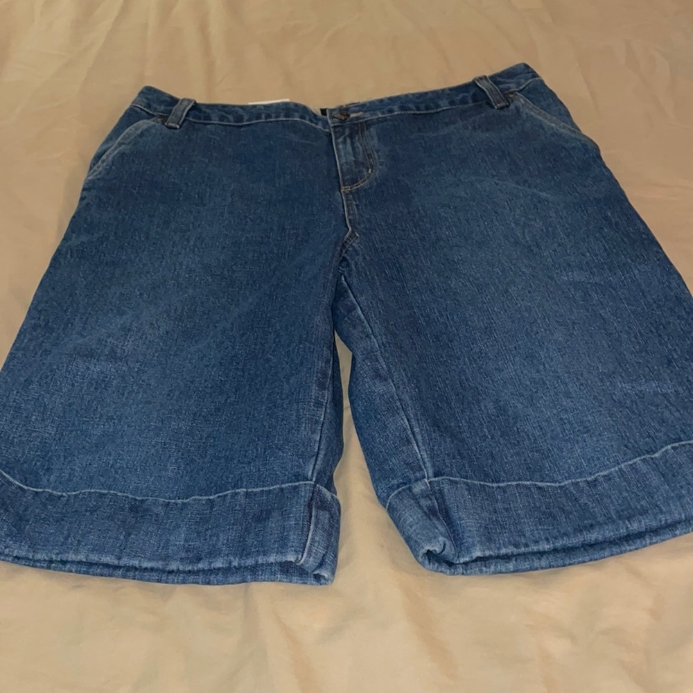 NWT denim cuffed shorts